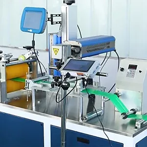 Совмещенный узел тянущего устройства и лазерной перфорации